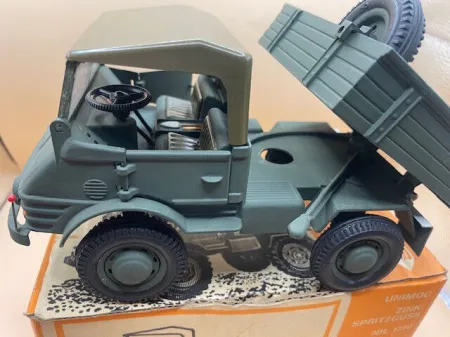 Alter Mercedes Benz Unimog U 421 MS Prototyp Messemodell Armee Heer Bundeswehr