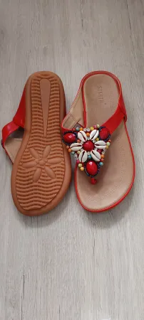 Brand new Womens slip on flip flops red size EU 36 China size 37 leather insoles
