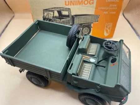 Alter Mercedes Benz Unimog U 421 MS Prototyp Messemodell Armee Heer Bundeswehr