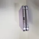 Samsung Galaxy Z Flip4 /256 GB (Desbloqueado) Lavanda funcionamiento normal